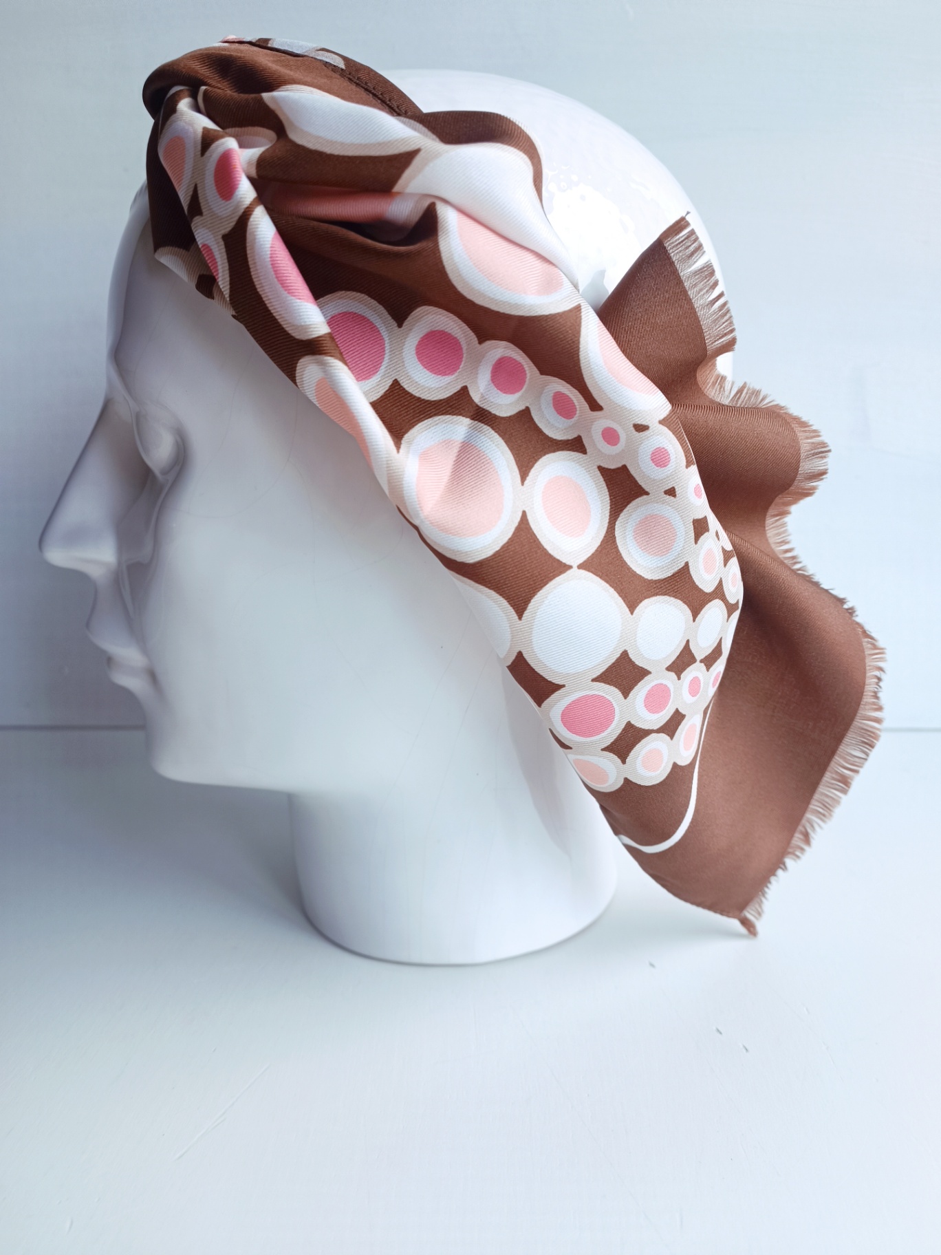 Foulard vintage pop art à pois marron, crème et rose — photo 1