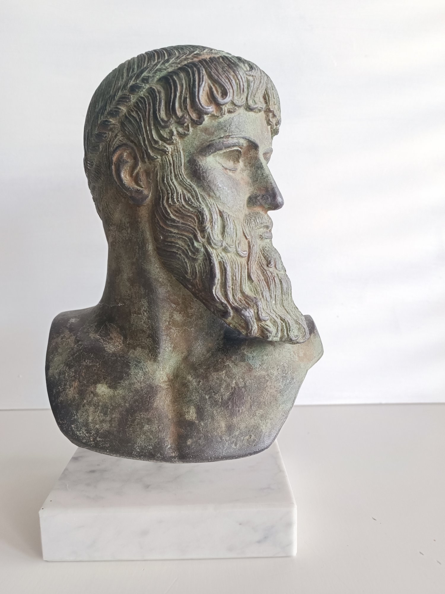 Buste du dieu de l'Artémision, copie Karamanolis, socle en marbre — photo 1