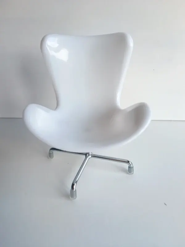 Miniature fauteuil Egg Chair design Mid-Century — photo 1