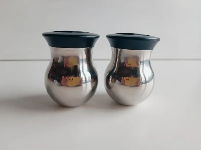 Salière et poivrière Berghoff en inox 18/10 — photo 1