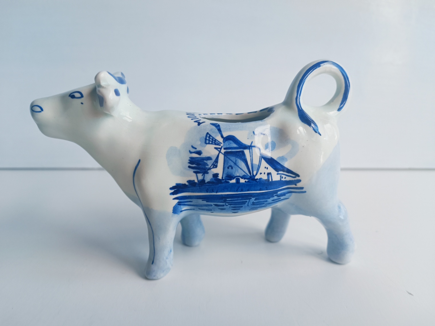 Pot à lait vache Delft bleu – peint main en Hollande — photo 1